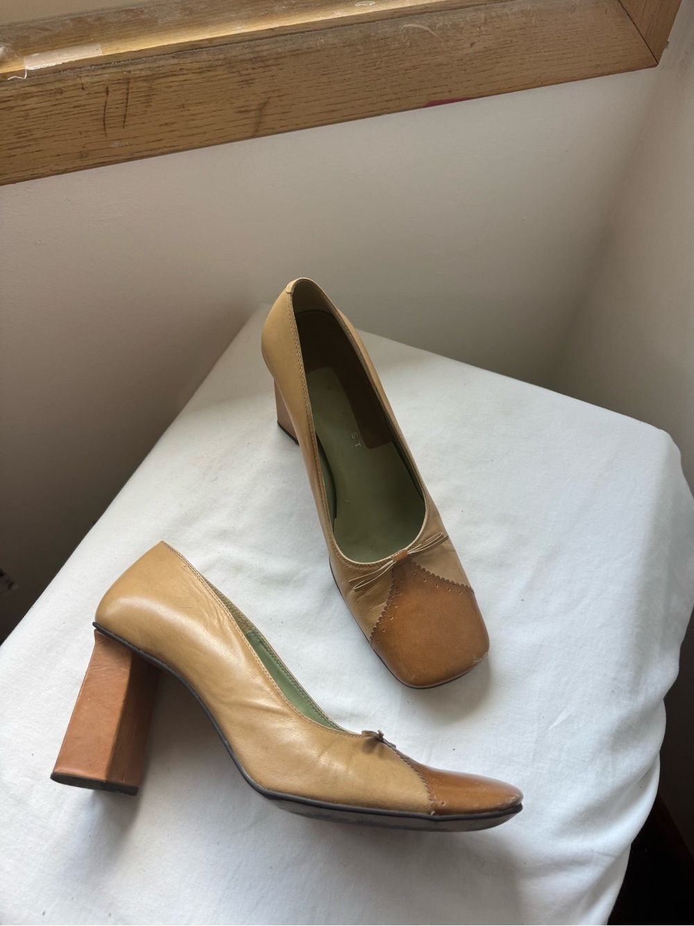 Vintage Y2K Nine West Colorblock Leather Block Heel Pumps Size 8.5 🤎✨